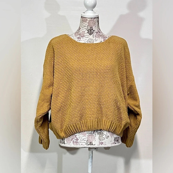 🛍️ Mustard yellow FAVLUX sweater size S. - Picture 8 of 13